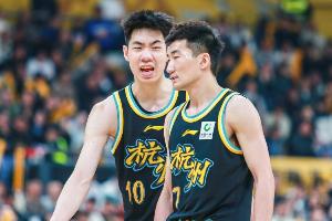 段冉：只要孙铭徽复出广厦无论面对浙江/青岛都将游刃有余